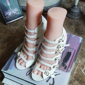 Wild Diva * Strappy Off White Sandal Heels 7.5